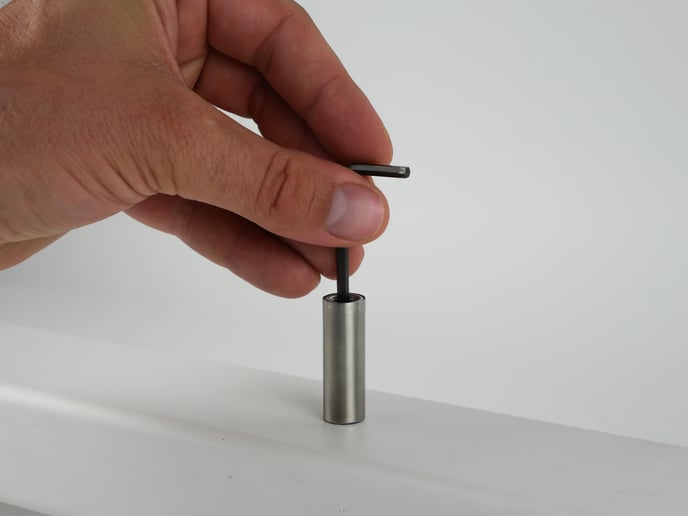 Skinny Build-Screw In Stand-off