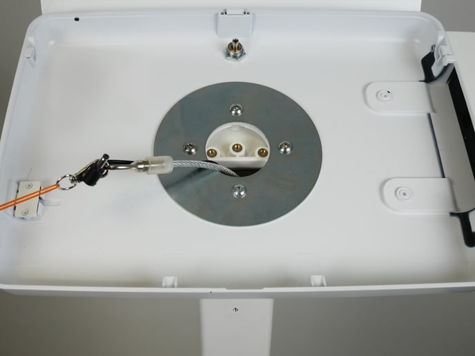 Skinny Build-Threading Lock